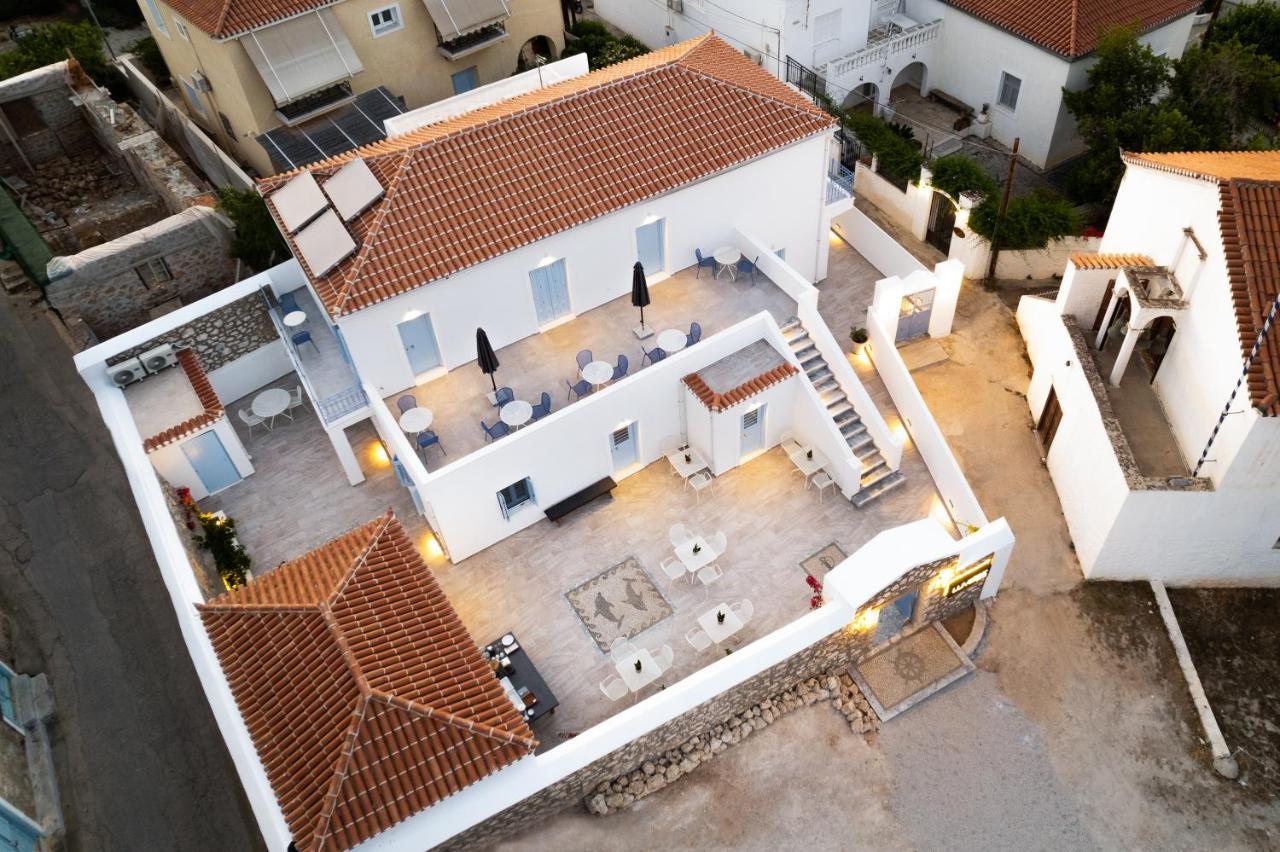 Lumiere Spetses Hotel Bagian luar foto