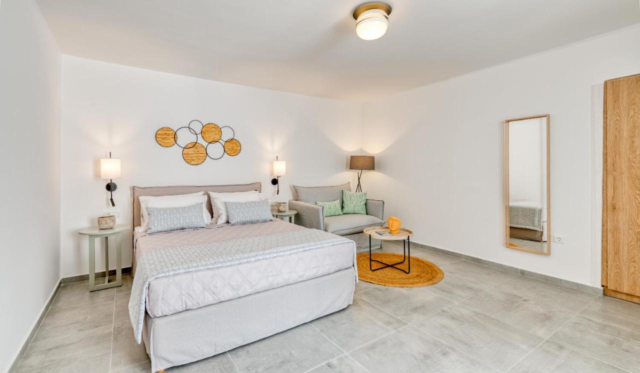 Lumiere Spetses Hotel Bagian luar foto