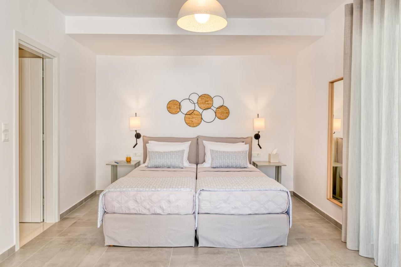 Lumiere Spetses Hotel Bagian luar foto