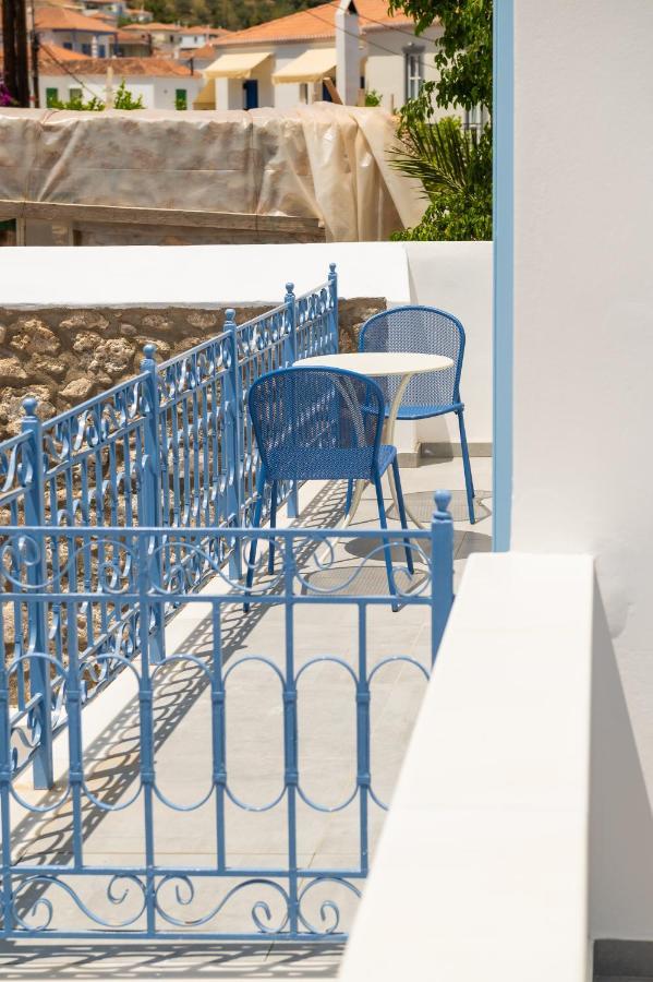 Lumiere Spetses Hotel Bagian luar foto