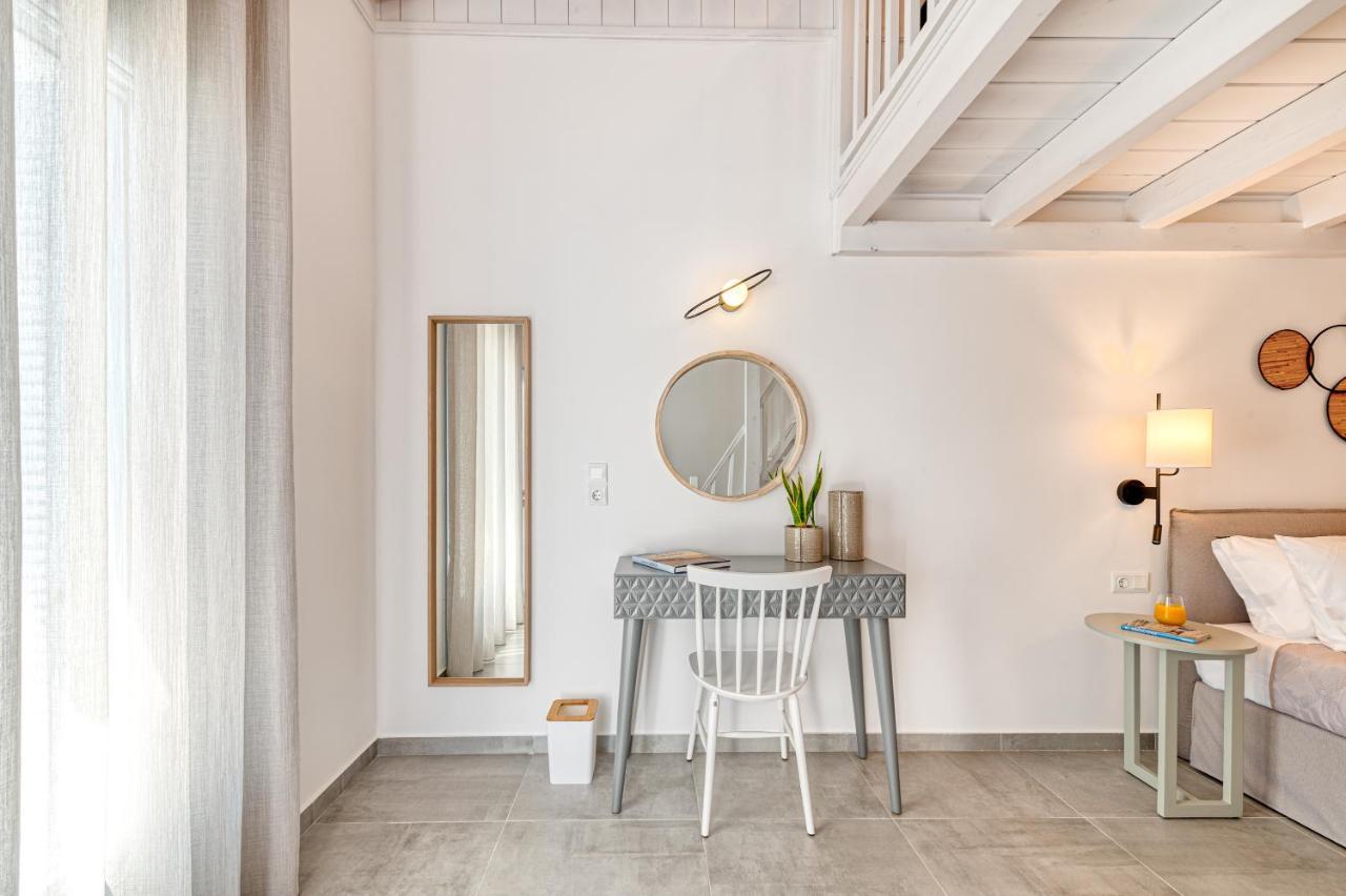 Lumiere Spetses Hotel Bagian luar foto